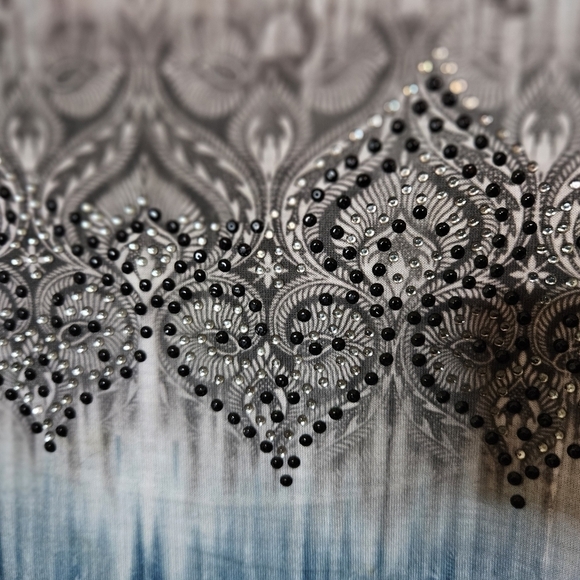 #020 Avenue- Blue/Grey Tye-dyed Rhinestone Embellished Top - Size: 18W-20W - Picture 5 of 9